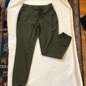 eddie bauer jogger